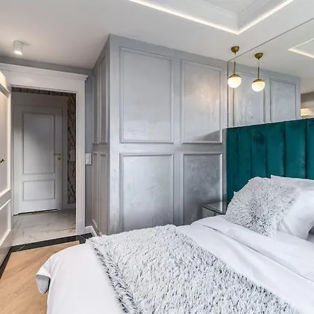Luxury With Sauna - Old Town - Gold Апартаменты Гданьск