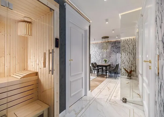Luxury With Sauna - Old Town - Gold דירה *